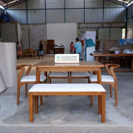 Japan DR : Bộ Bàn Ăn Xuất Nhật  + 2 Bench 